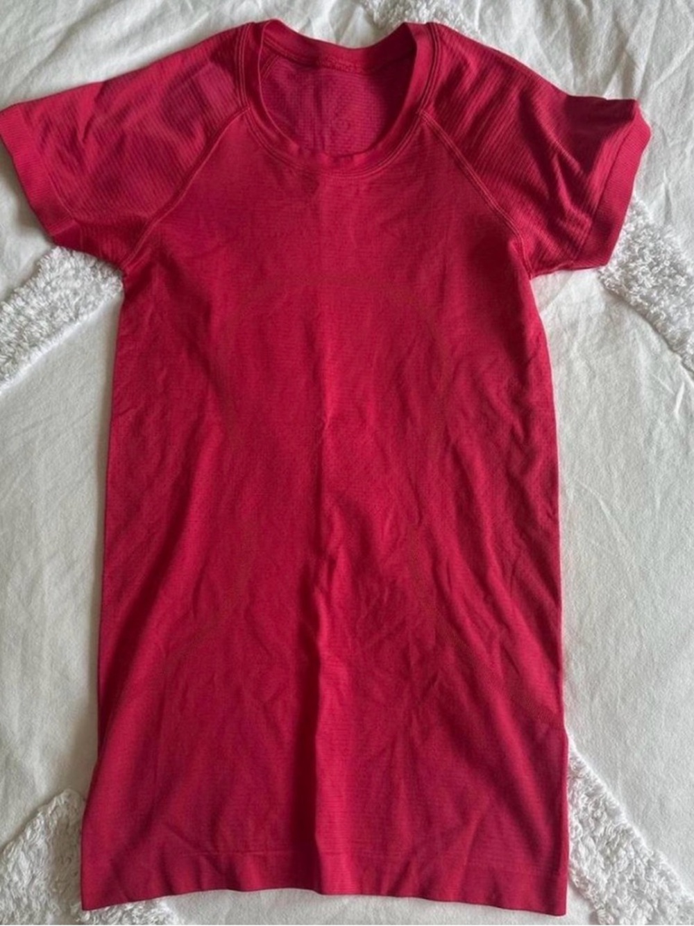 lululemon Short-Sleeve Top - Bright red